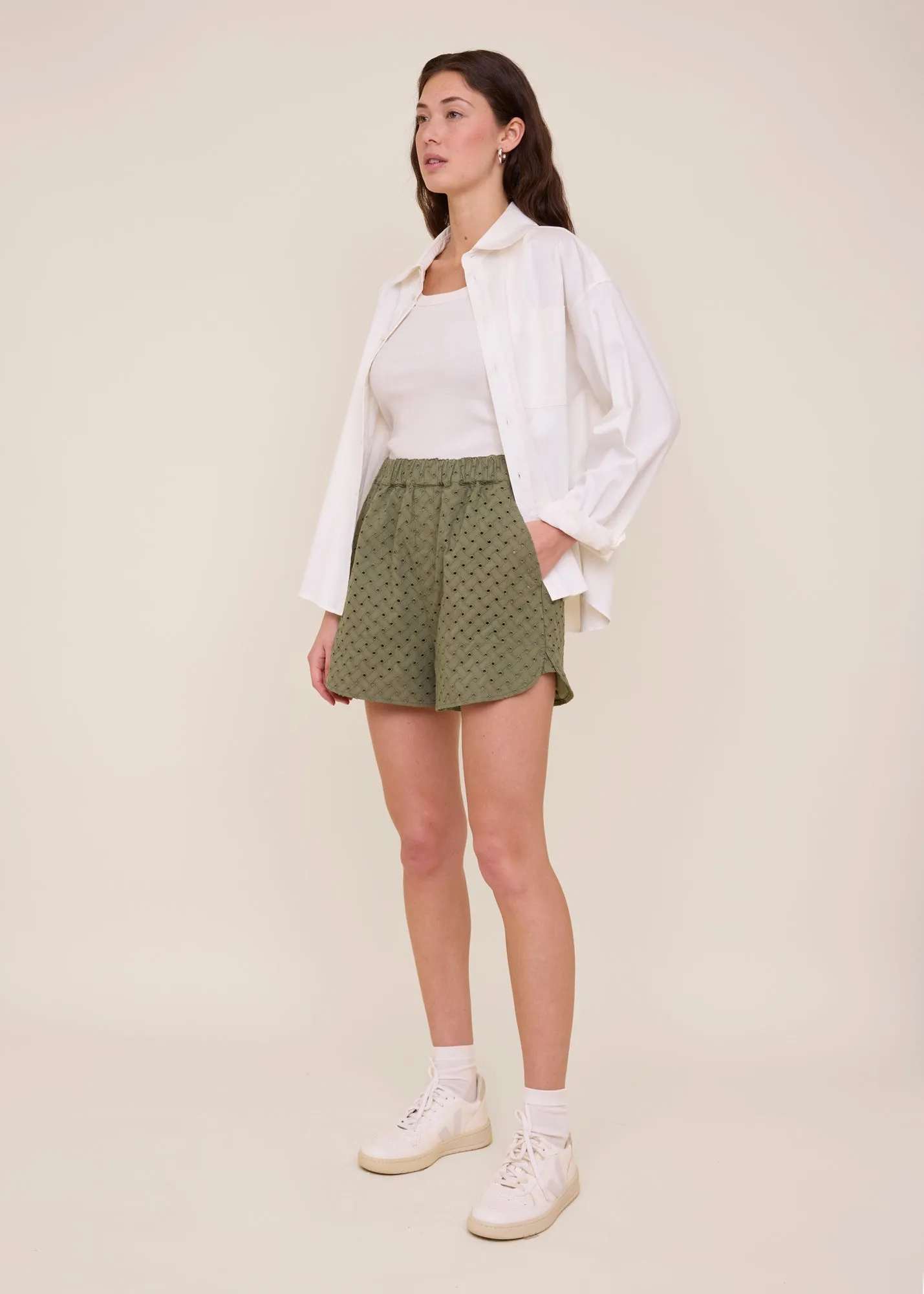 Broderie cotton shorts