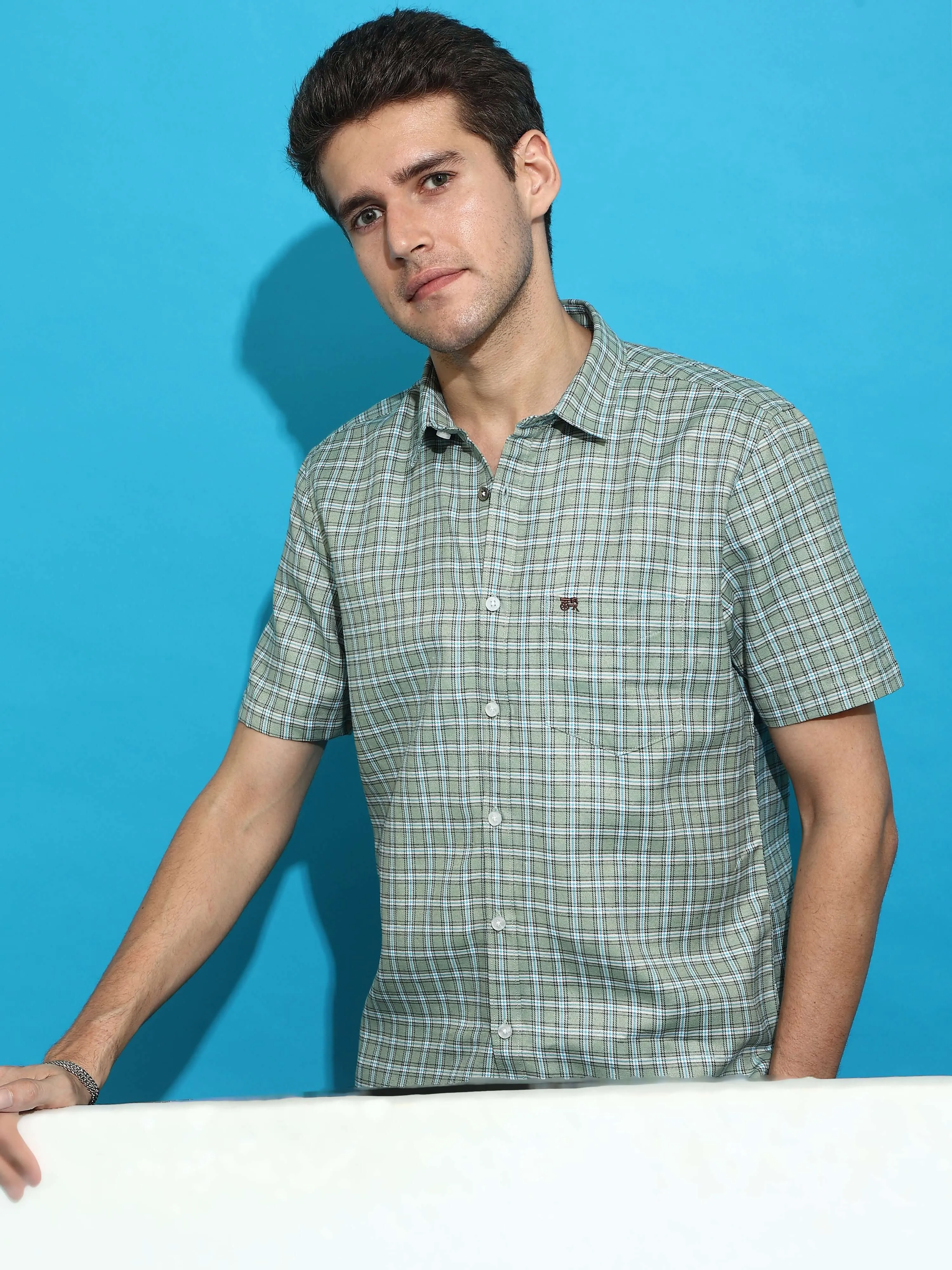 Green casual square check full sleeves shirt