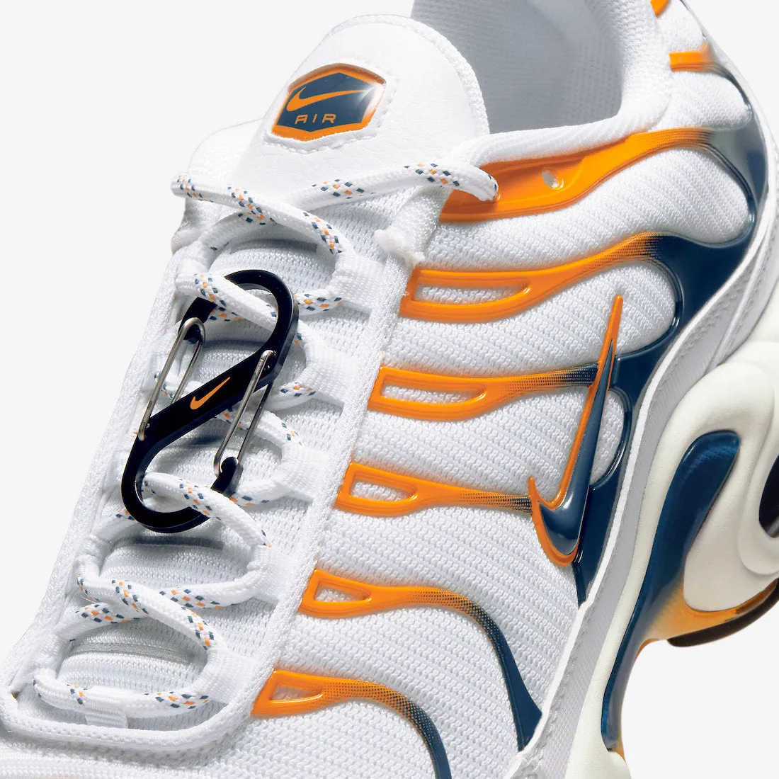 Nike Air Max Plus Hiking Carabiner White Kumquat Marina