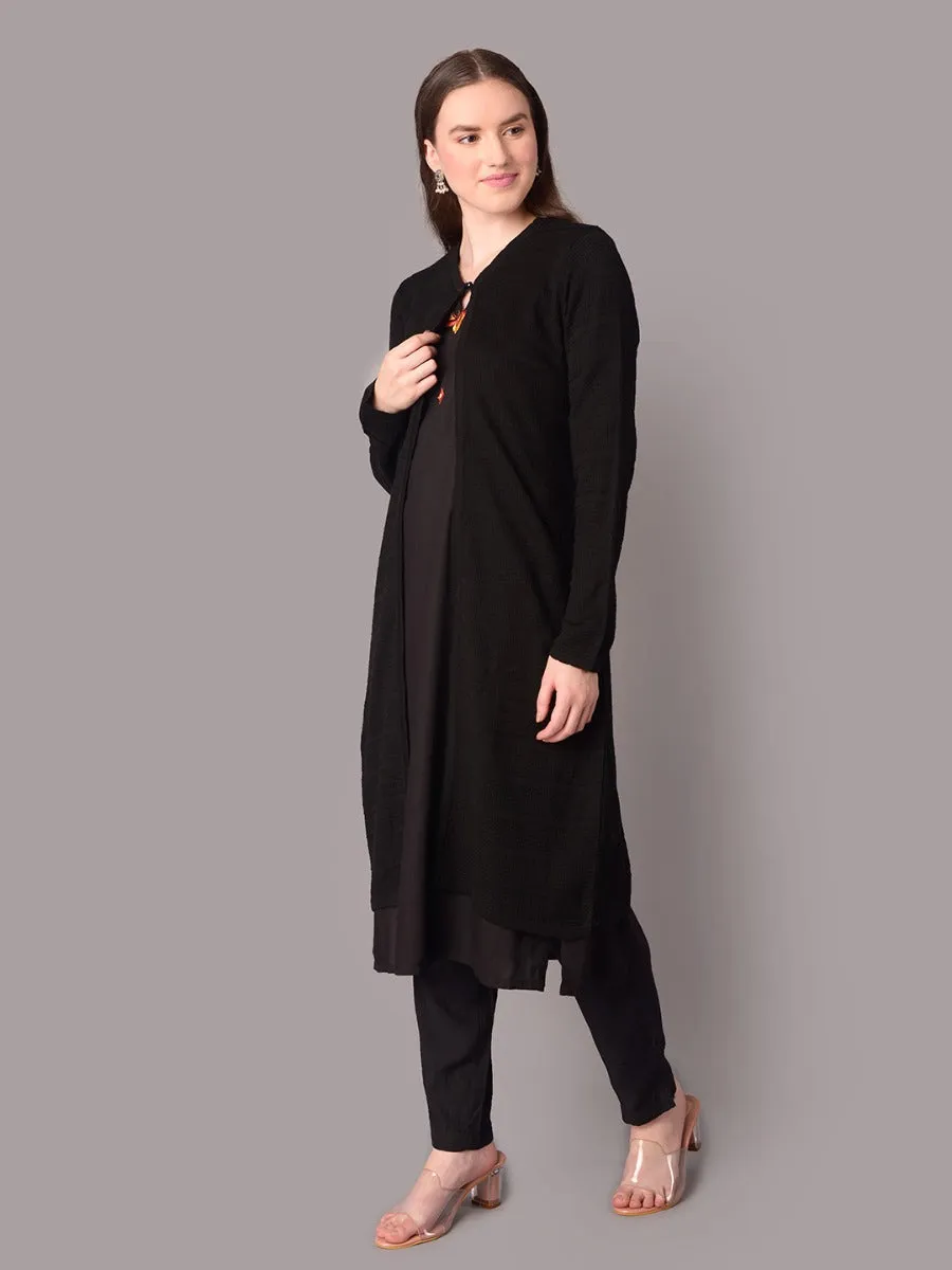 Women Black Solid Shrug